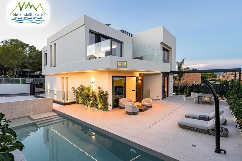 Chalet en La Nucía - 1