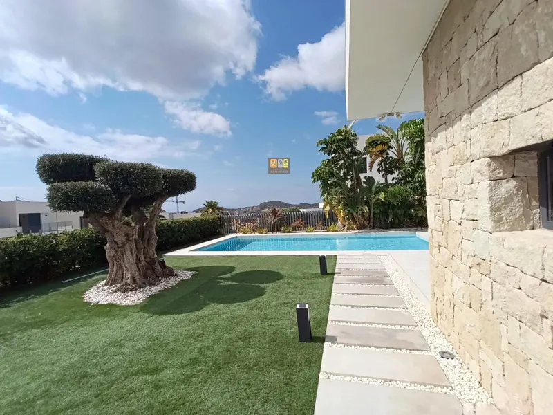 Bungalow in Finestrat - 2