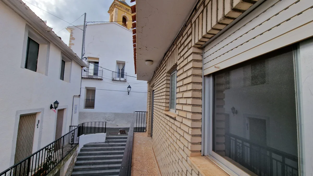 Casa de pueblo en Confrides. Alquiler Larga Temporada. - 3