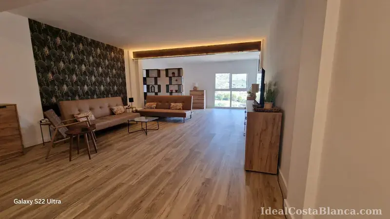 Apartamento completamente reformada en Confrides - 3